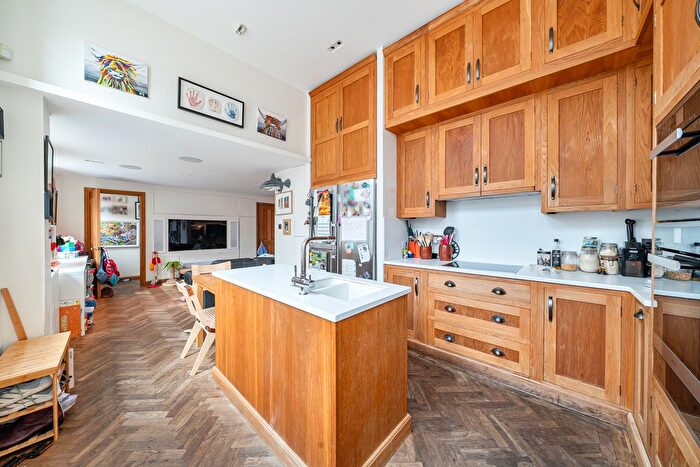 3 Bedroom Terraced House For Sale In Trafalgar Road, Greenwich, SE10