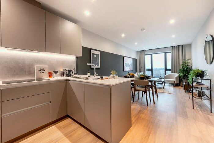 1 Bedroom Flat To Rent In Glassworks Court, Greenford, UB6