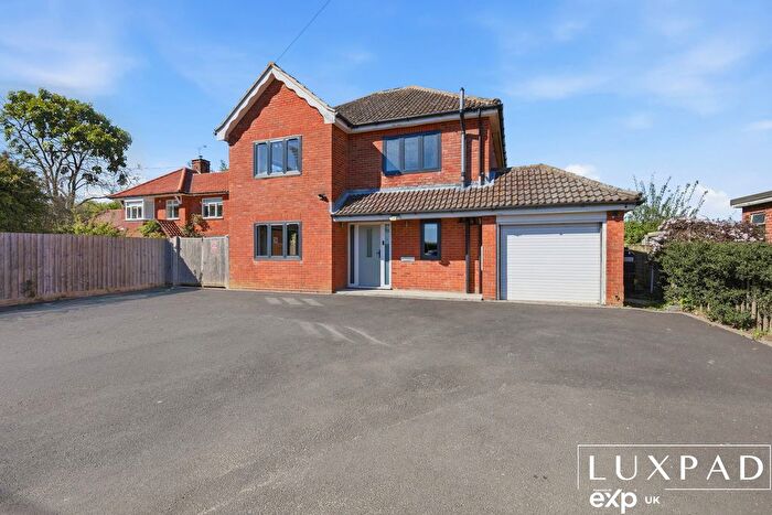 4 Bedroom Detached House For Sale In Little Park, Main Road, Woolverstone, IP9