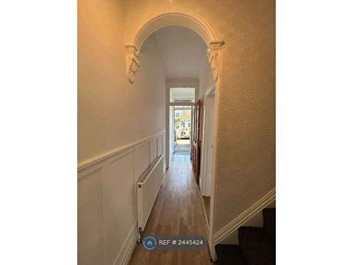 4 Bedroom Terraced House To Rent In Coal Clough Lane, Burnley, BB11