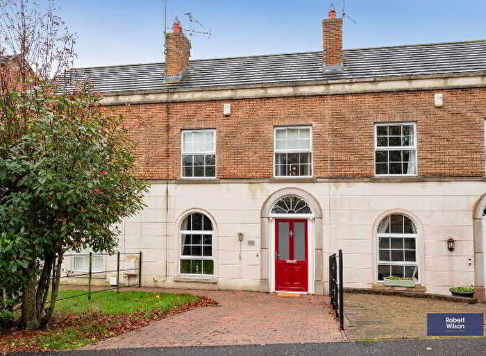 3 Bedroom Mid TownHouse For Sale In Glebe Way, Moira, BT67