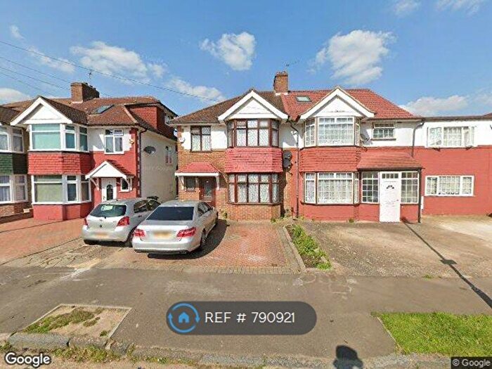 3 Bedroom Semi-Detached House To Rent In Shirley Close, Hounslow, TW3