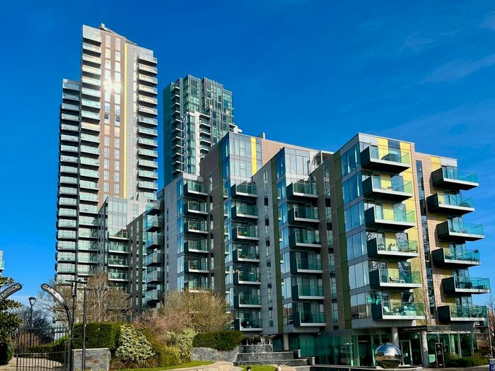 1 Bedroom Flat To Rent In Riverside Apartments, Goodchild Road, Woodberry Down, Manor House, N4