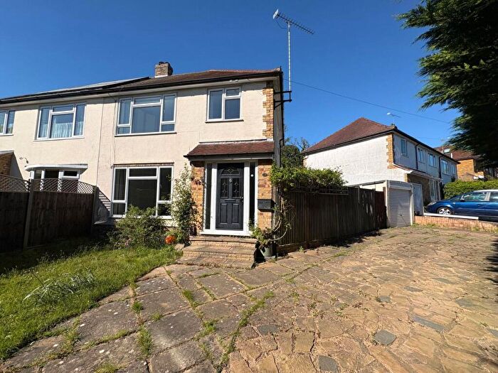 3 Bedroom Semi Detached House To Rent In Farm Road, Frimley, Camberley, Surrey, GU16
