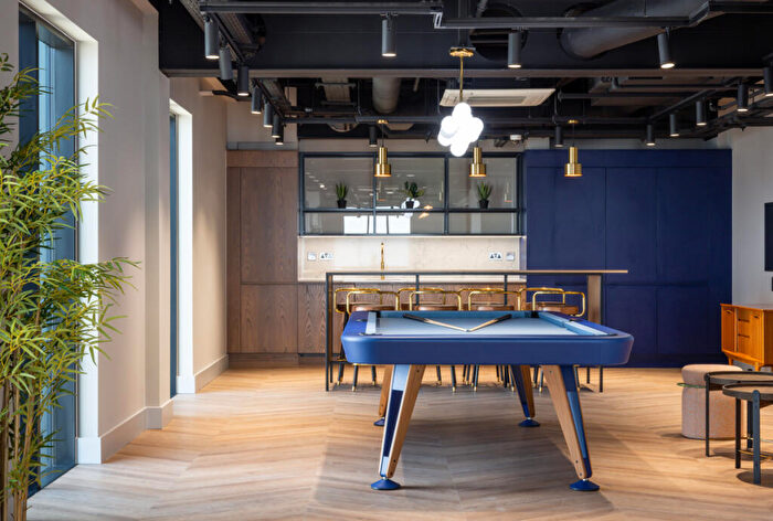 1 Bedroom Flat To Rent In Ten Degrees, Croydon, CR0