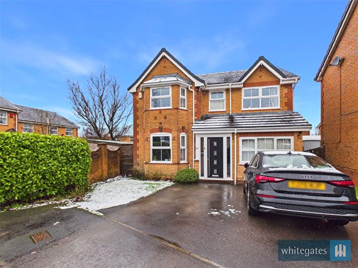 5 Bedroom Detached House For Sale In Crestwood Close, Bradford, West Yorkshire, BD5