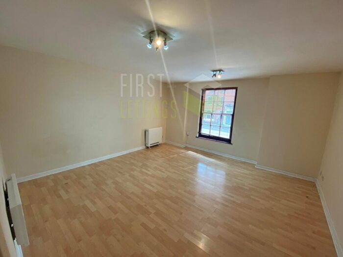 Studio To Rent In Prebend Street, Highfields, LE2