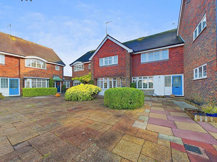 2 Bedroom Terraced House To Rent In Horsham Road, Findon, BN14