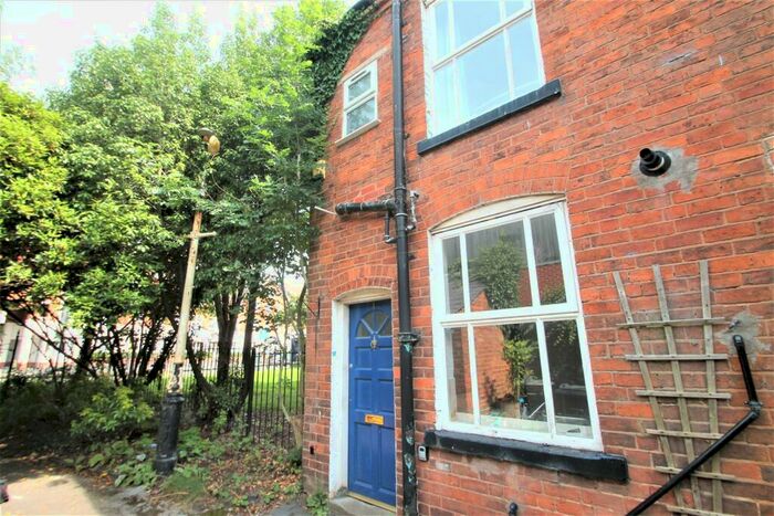 2 Bedroom End Of Terrace House To Rent In Frankley Terrace, Lordswood Road, B17