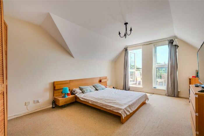2 Bedroom Apartment To Rent In Naples Court, St. James's Drive, London, SW12