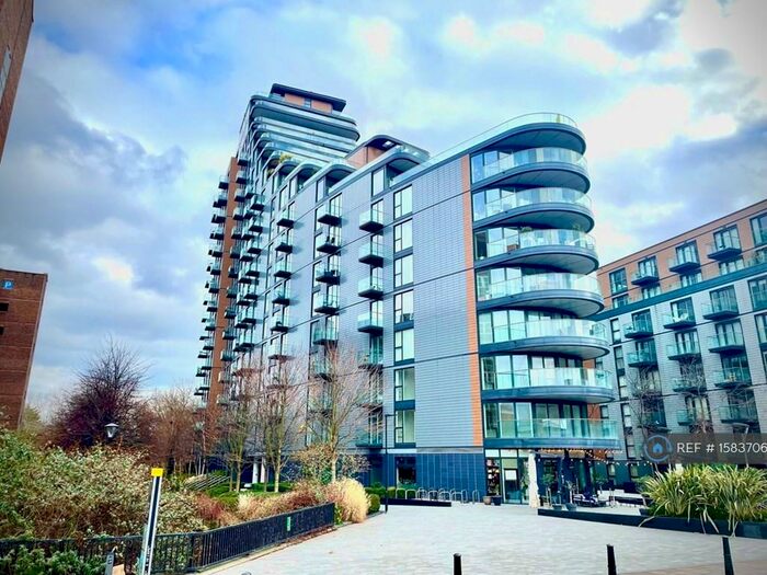 Studio To Rent In Park Vista Tower, London, E1W