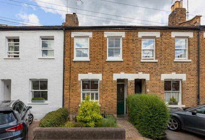 2 Bedroom Terraced House To Rent In Watts Lane, Teddington, TW11