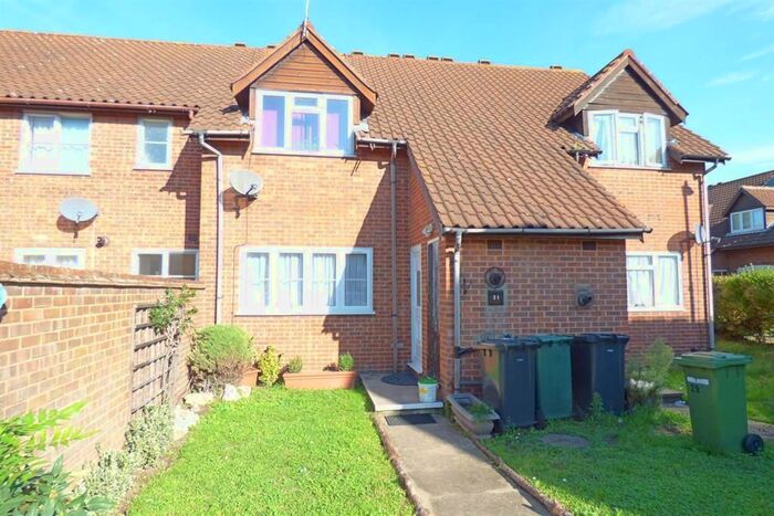 1 Bedroom Maisonette To Rent In Herald Walk, Dartford, Kent, DA1