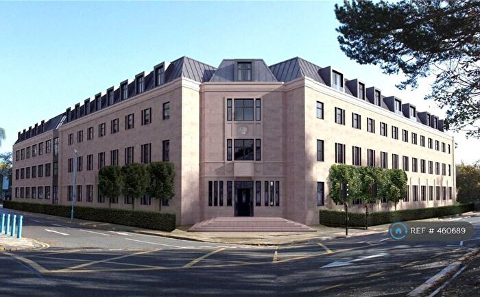 1 Bedroom Flat To Rent In Sandbanks Road, Poole, BH15