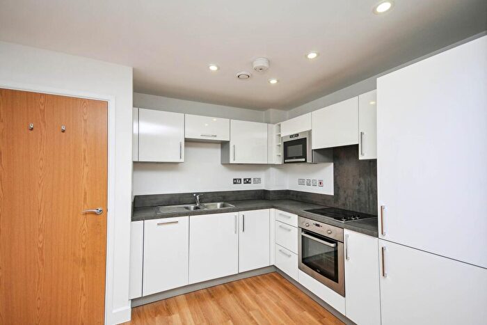 1 Bedroom Flat To Rent In Da Vinci Torre, Lewisham, SE13