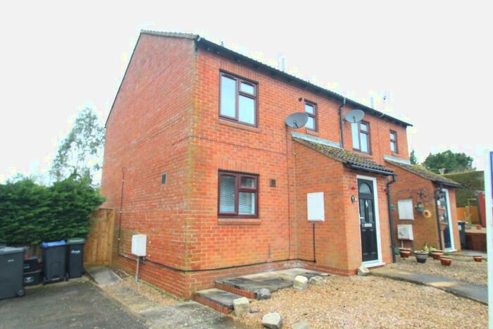 3 Bedroom Semi-Detached House To Rent In Whitehill Close, Ramsbury, Wiltshire, ., SN8