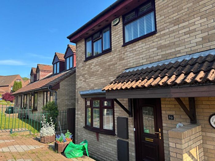 2 Bedroom Semi-Detached House To Rent In Heol Cwm Ifor, Caerphilly, CF83