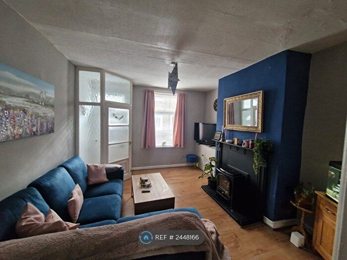 2 Bedroom Terraced House To Rent In Leyland Road, Burnley, BB11