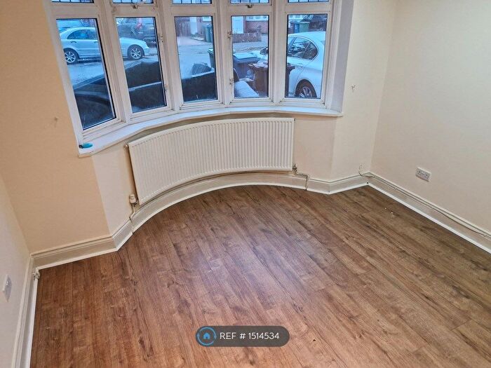 4 Bedroom Terraced House To Rent In Ravenswood Crescent, Harrow, HA2