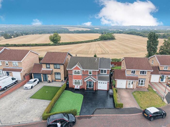4 Bedroom Detached House For Sale In Hollydene, Kibblesworth, Gateshead, NE11
