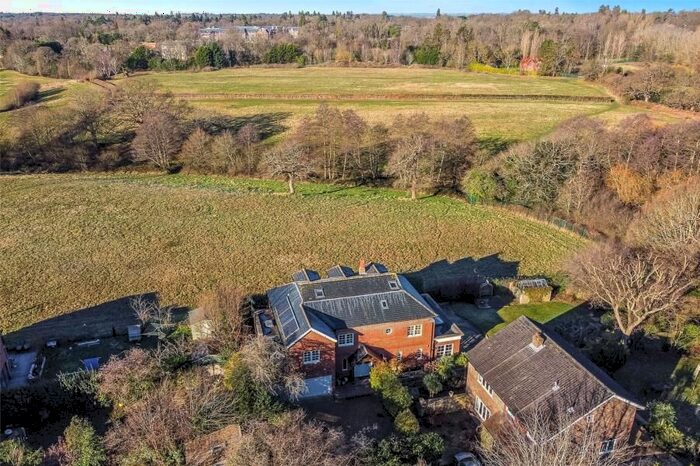 6 Bedroom Detached House To Rent In Northcroft Close, Englefield Green, Egham, TW20