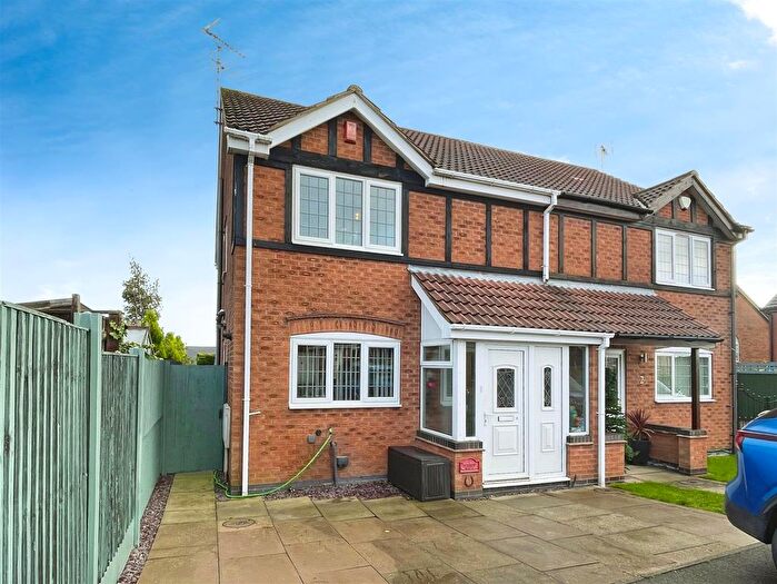 3 Bedroom Semi Detached House For Sale In Burrow Walk, Kirkby-In-Ashfield, Nottingham, NG17