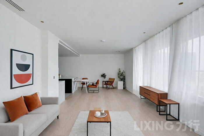 2 Bedroom Apartment For Sale In Wards Place, Canary Wharf, E14