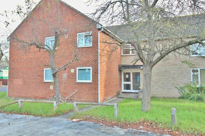 1 Bedroom Flat To Rent In Felixstowe Road, Abbey Wood, London SE2