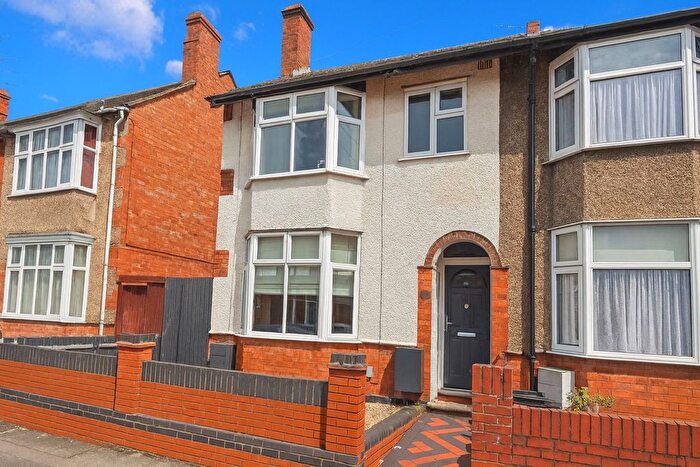 3 Bedroom Property To Rent In Loyd Road, Northampton, NN1