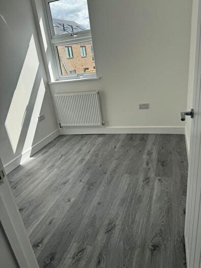 5 Bedroom Terraced House To Rent In London Road, Gravesend, Kent, DA11