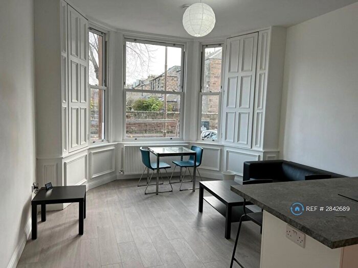 2 Bedroom Flat To Rent In Granville Terrace, Edinburgh, EH10