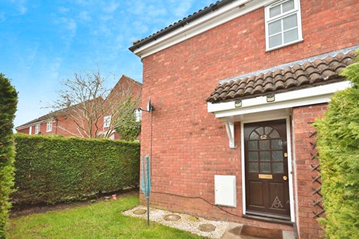 2 Bedroom Terraced House To Rent In Webster Road, Aylesbury, HP21