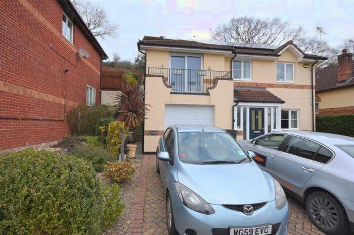 1 Bedroom Flat To Rent In St. Peters Mount, Exeter, EX4