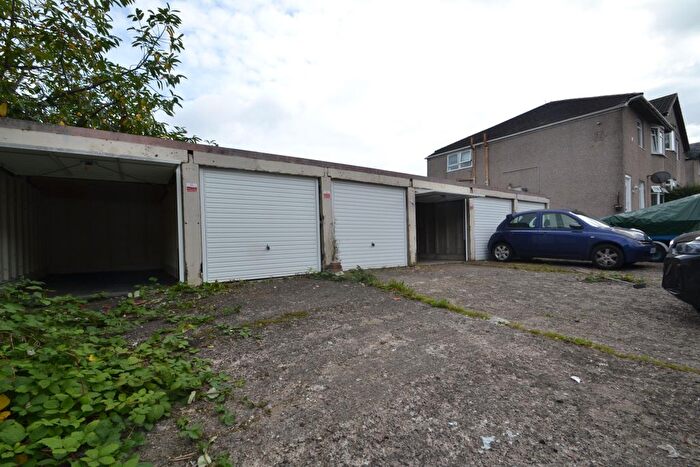 1 Bedroom Garage / Parking To Rent In Crofthill Road, Glasgow, G44