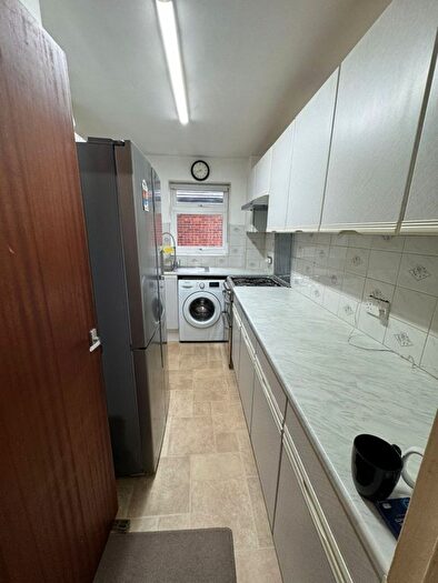2 Bedroom Flat To Rent In Essoldo Way, Edgware, HA8