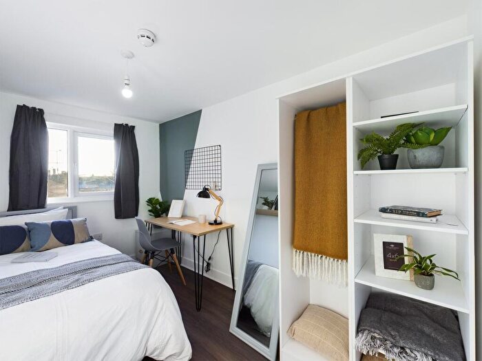 6 Bedroom House To Rent In Ripon Street, LN5