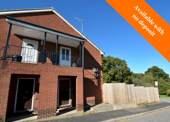 1 Bedroom Flat To Rent In No Deposit Option Available - Arragon Court, Waterlooville, PO7