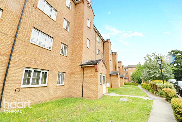 1 Bedroom Apartment To Rent In Kidman Close, Romford, RM2