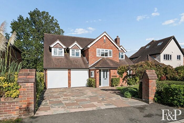 5 Bedroom Detached House For Sale In Ridgemount End, Chalfont St. Peter, Gerrards Cross, SL9