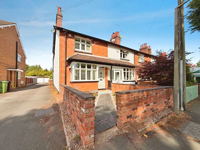 3 Bedroom End Of Terrace House To Rent In Broomfields Avenue, Solihull, B91