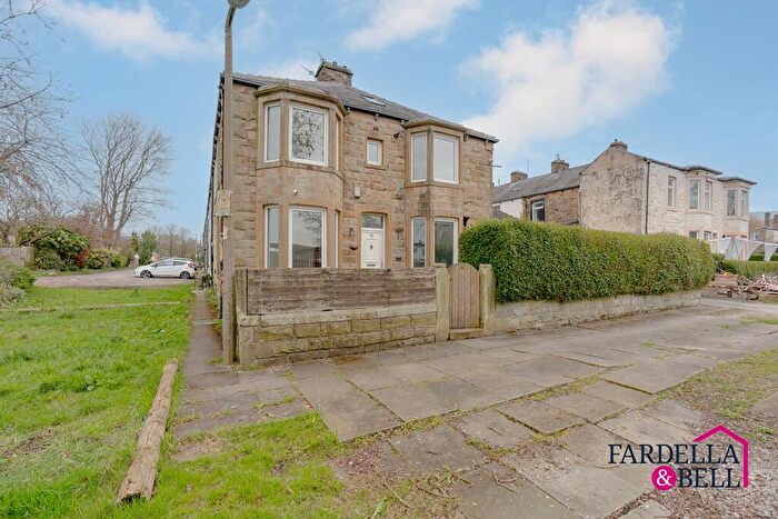 2 Bedroom End Of Terrace House For Sale In Poets Road, Burnley, BB12