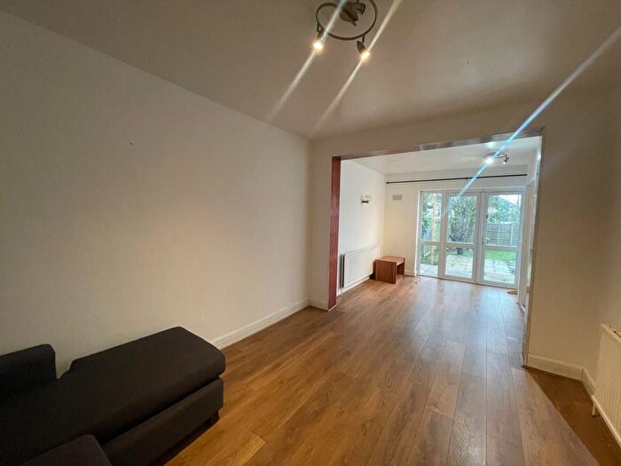 3 Bedroom Semi-Detached House To Rent In Wynchgate, Eastcote Lane, Northolt, Greater London, UB5