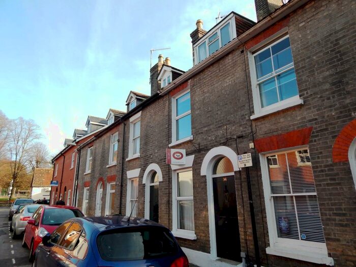 4 Bedroom Terraced House To Rent In Salt Lane, Salisbury, SP1