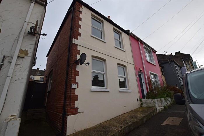2 Bedroom Semi-Detached House To Rent In Cornfield Terrace, St. Leonards-On-Sea, TN37