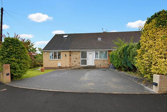 4 Bedroom Semi-Detached Bungalow For Sale In Springhill Grove, Crofton, Wakefield, West Yorkshire, WF4