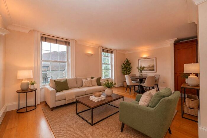 2 Bedroom Apartment For Sale In London Road, Canterbury, CT2