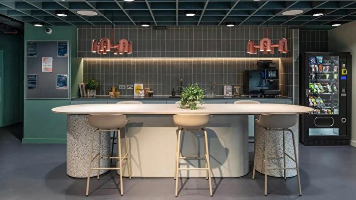 Studio To Rent In Stanley Place, Edinburgh, EH7