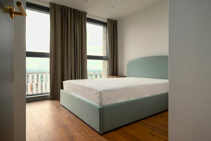 1 Bedroom Flat To Rent In The Gessner, Watermead Way, Tottenham Hale, N17