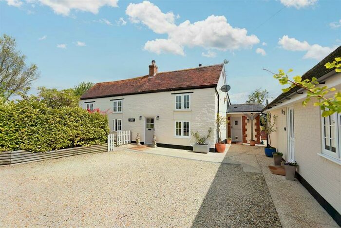 5 Bedroom Detached House For Sale In West Orchard, Shaftesbury, SP7