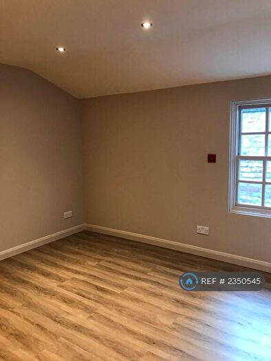 1 Bedroom Flat To Rent In Lansdown Place, Cheltenham, GL50